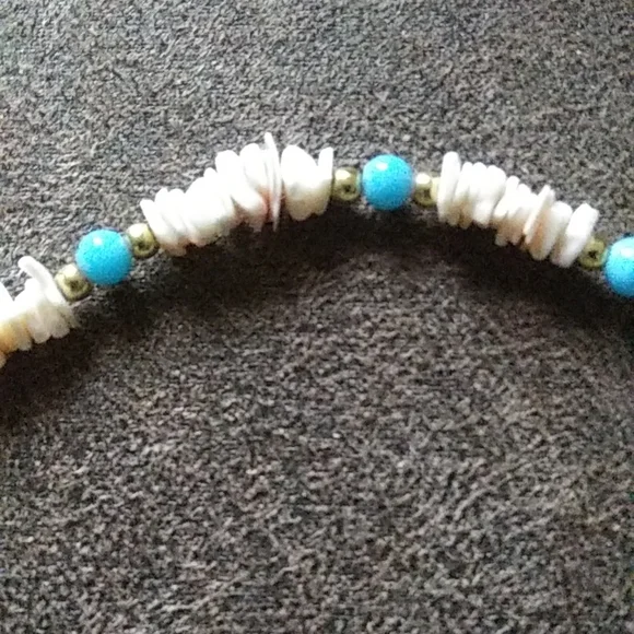 Necklace - Picture 2 of 4